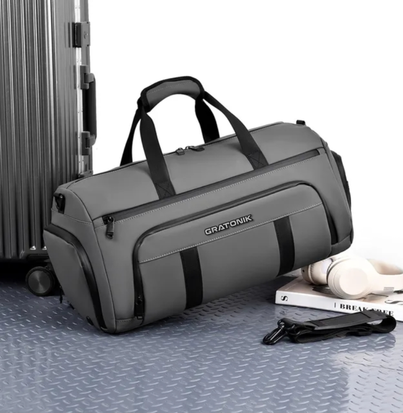 Large grey duffel / travel bag