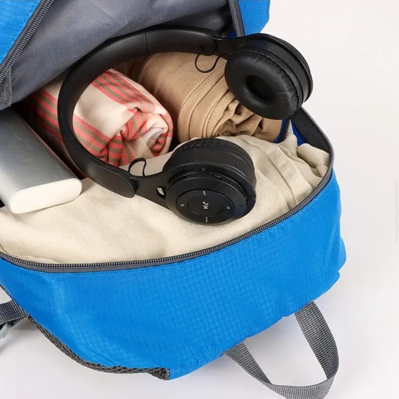 Medium Hiking/camping backpack - Image 3